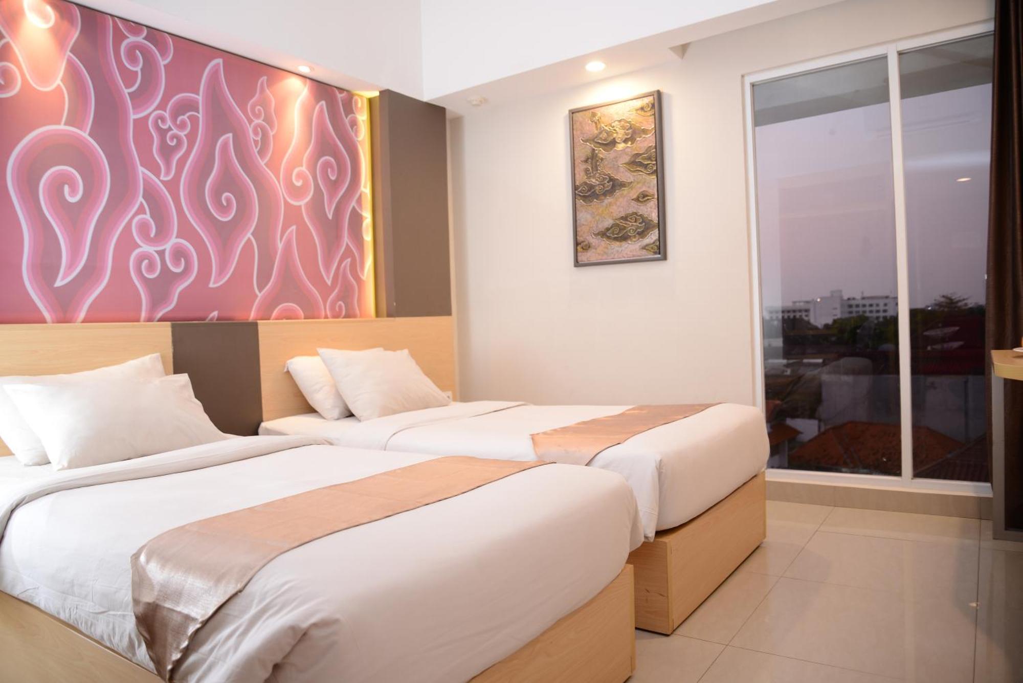 Metland Hotel Cirebon Extérieur photo