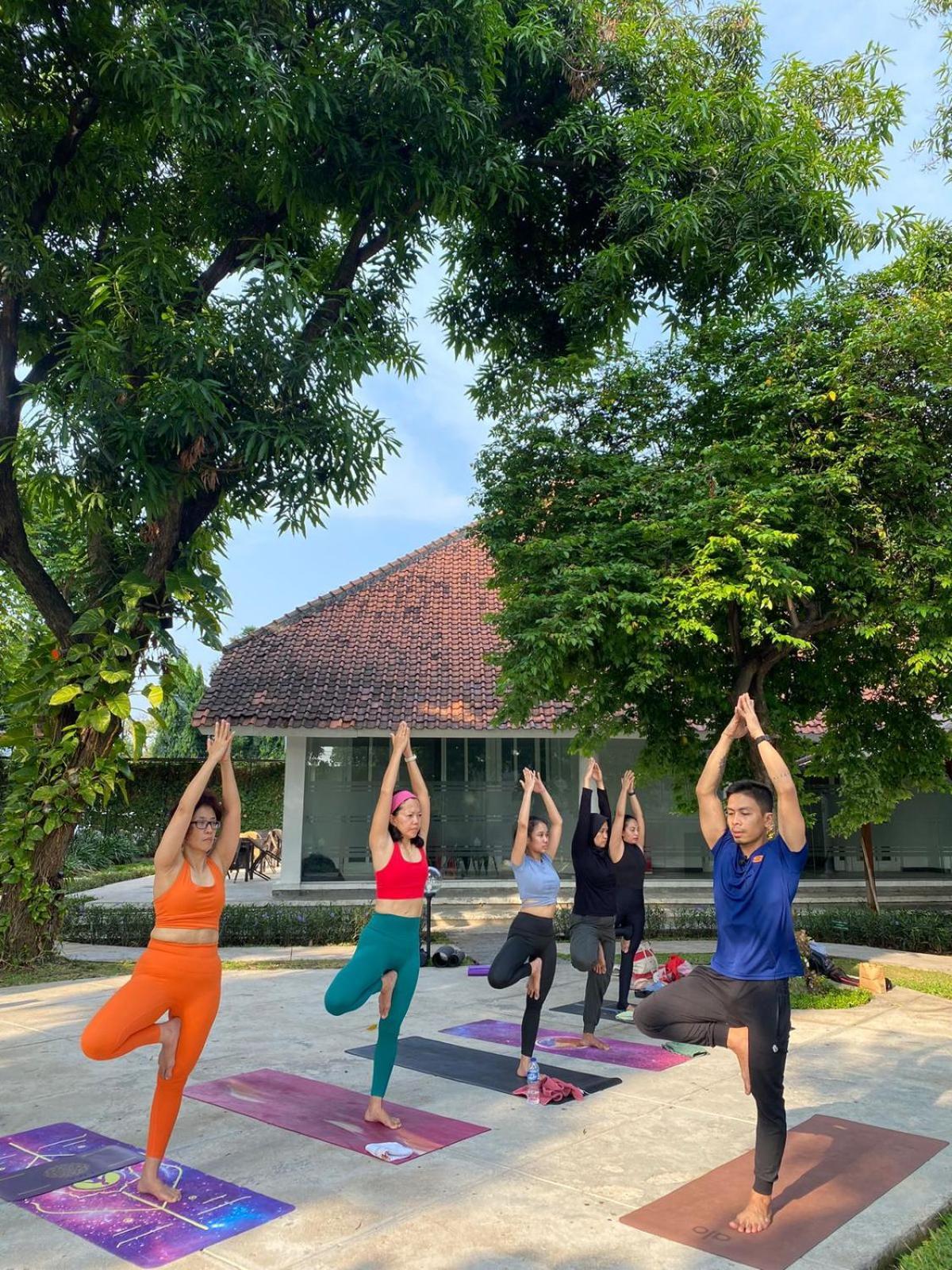 Metland Hotel Cirebon Extérieur photo
