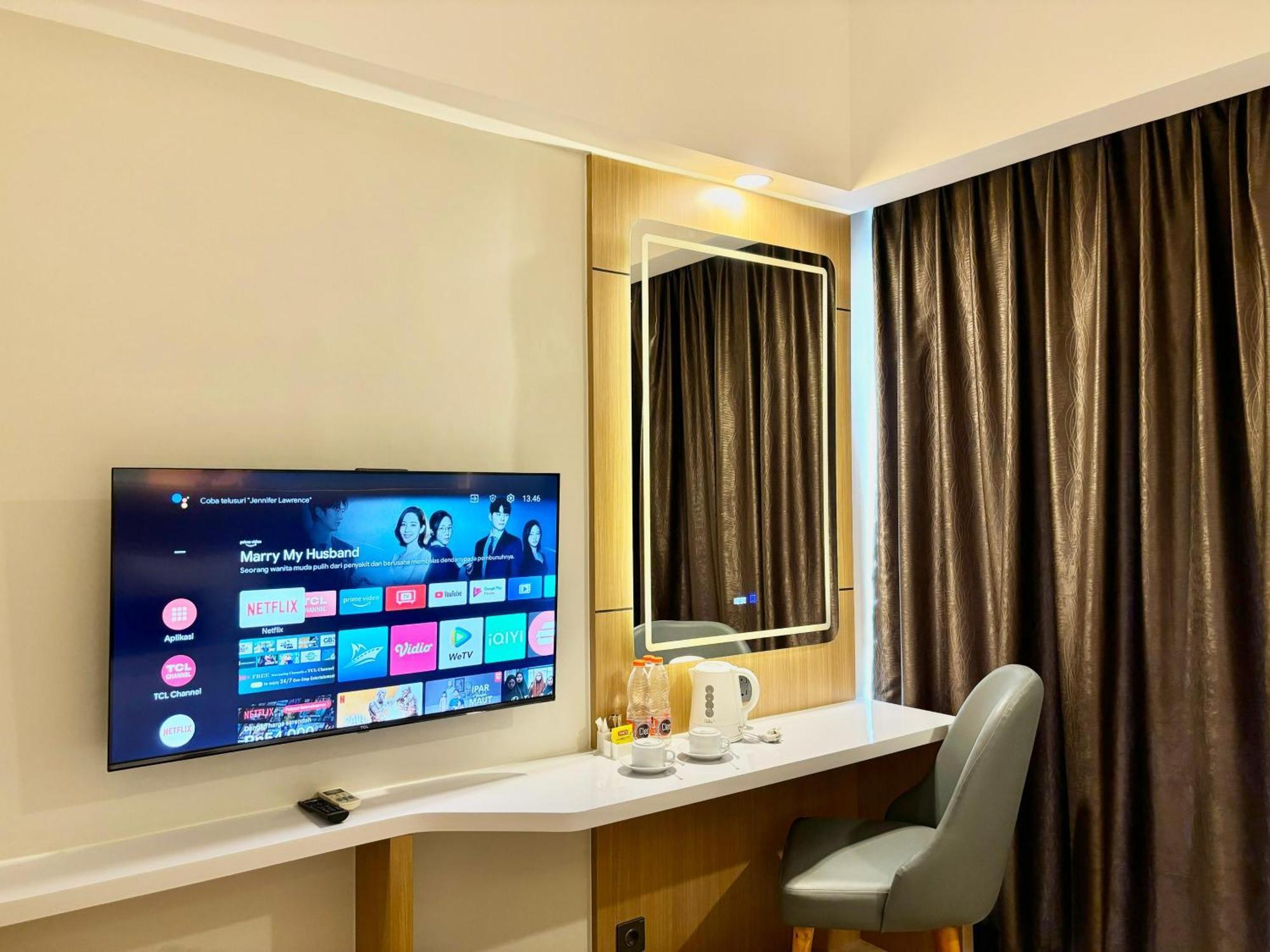 Metland Hotel Cirebon Extérieur photo